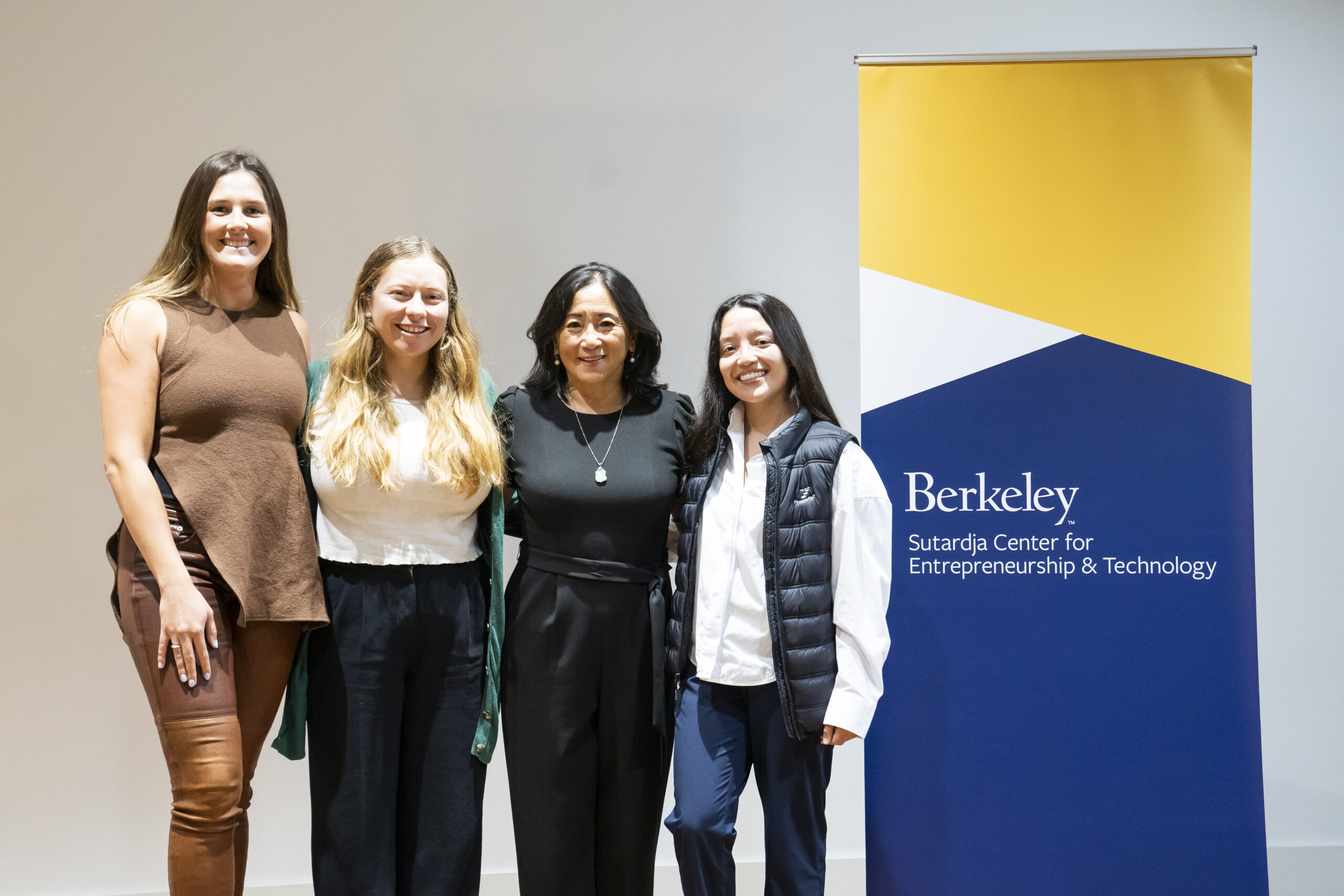 Berkeley Method of Entrepreneurship (BMoE) Bootcamp Program at UC Berkeley’s Sutardja Dai Hall in Berkeley, Calif. on Friday, Aug. 18, 2023. (Photo by Adam Lau/Berkeley Engineering) From left to right: Alexandra Burbey (BS, Business Administration), Kaycee Antosiak (BA, Political Economy), Instructor Gigi Wang, and Daisy Garcia (BA, Applied Mathematics and Environmental Economics and Policy)